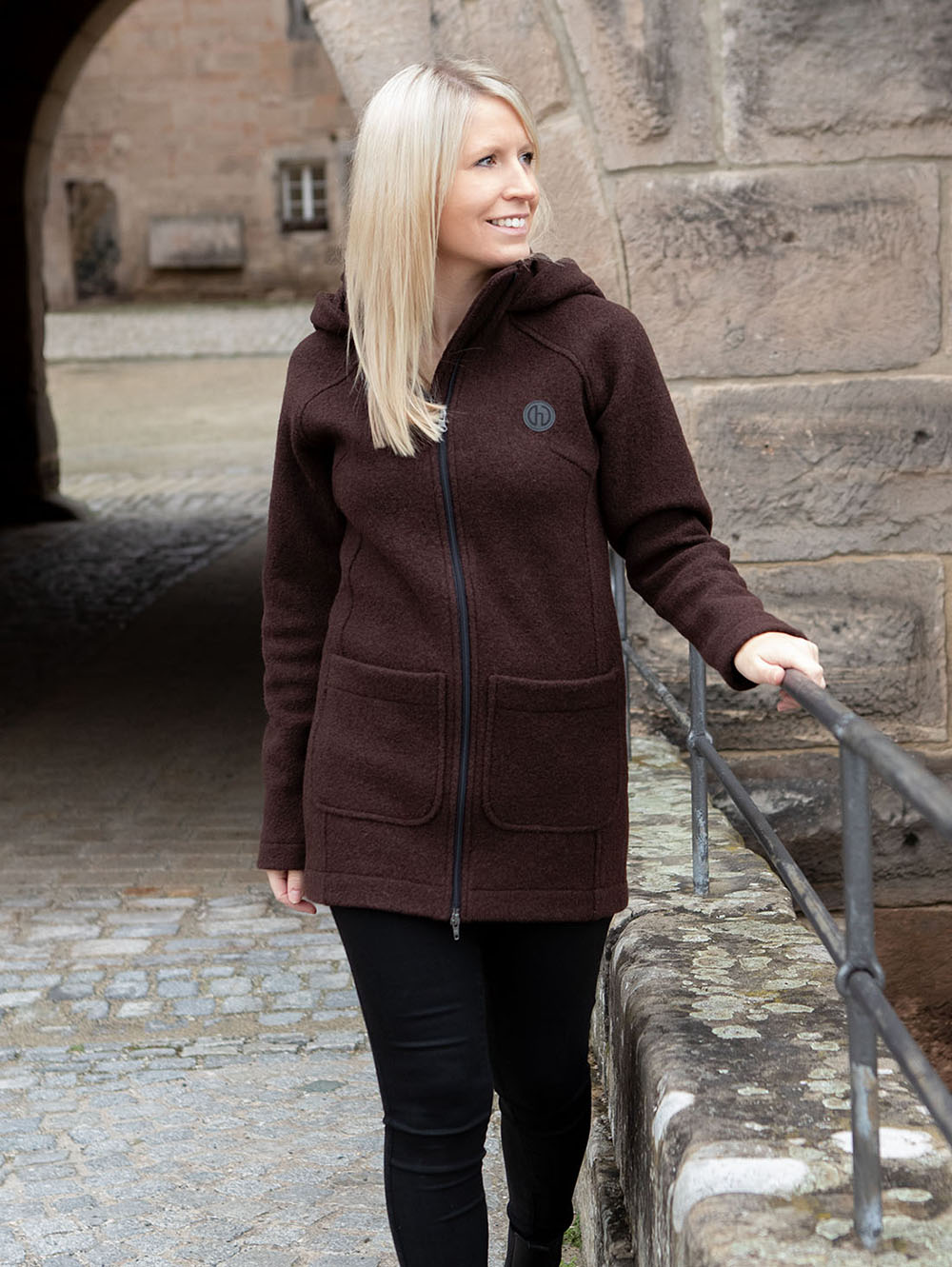Damen Wollmantel Lara - Chocolate outdoor 1